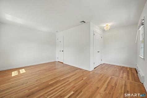 92 Thornwood Road Stamford CT 06903
