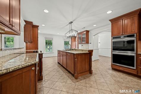 92 Thornwood Road Stamford CT 06903