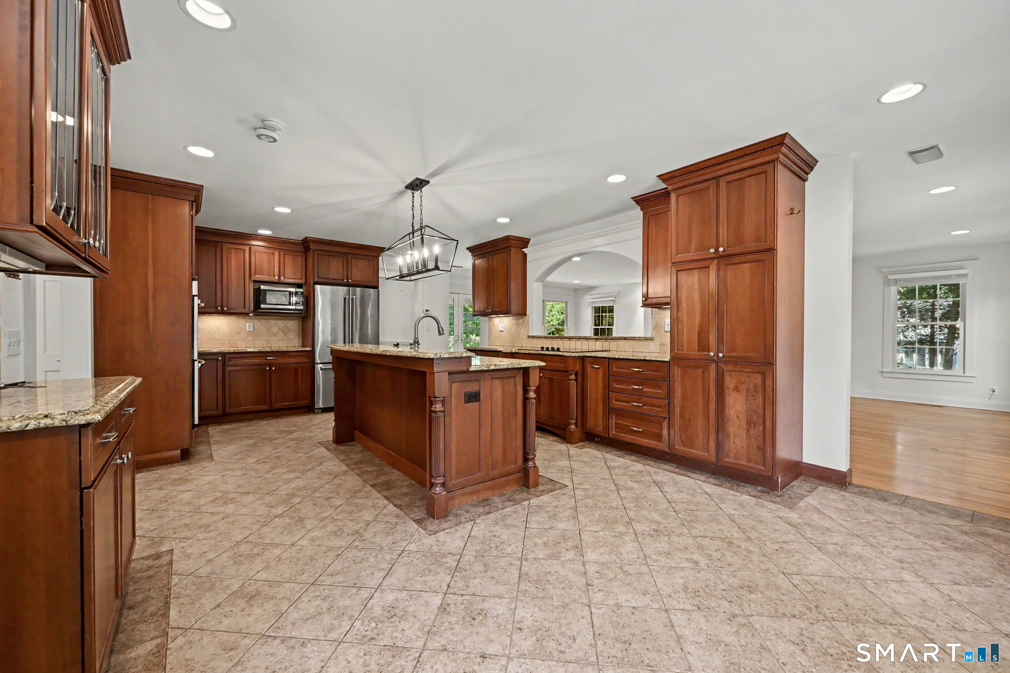 92 Thornwood Road Stamford CT 06903