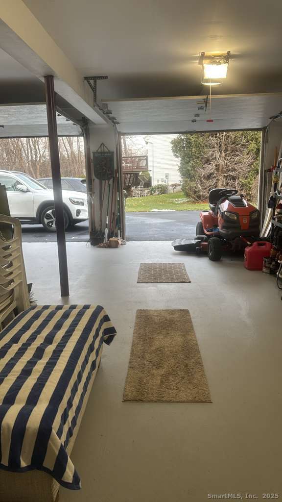 11 Donna Lane East Hartford CT 06118