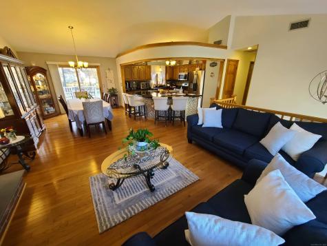 11 Donna Lane East Hartford CT 06118