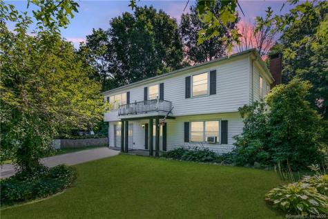 11 Armstrong Court Norwalk CT 06851