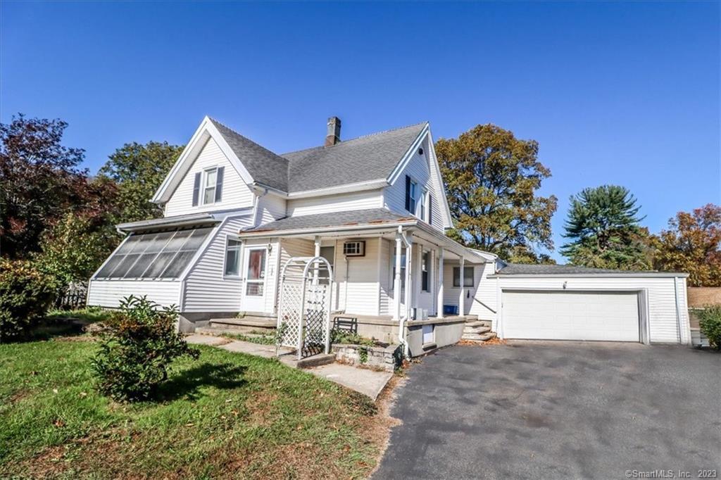 184 Nichols Terrace Stratford CT 06614