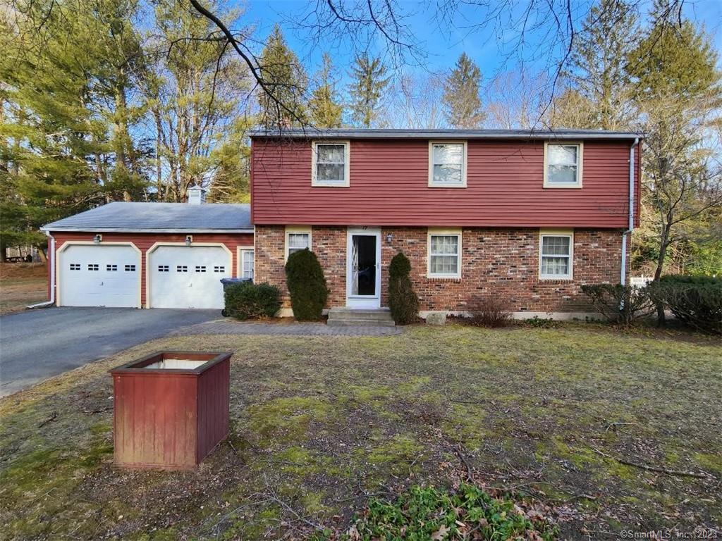 17 Sunset Drive Brooklyn CT 06234