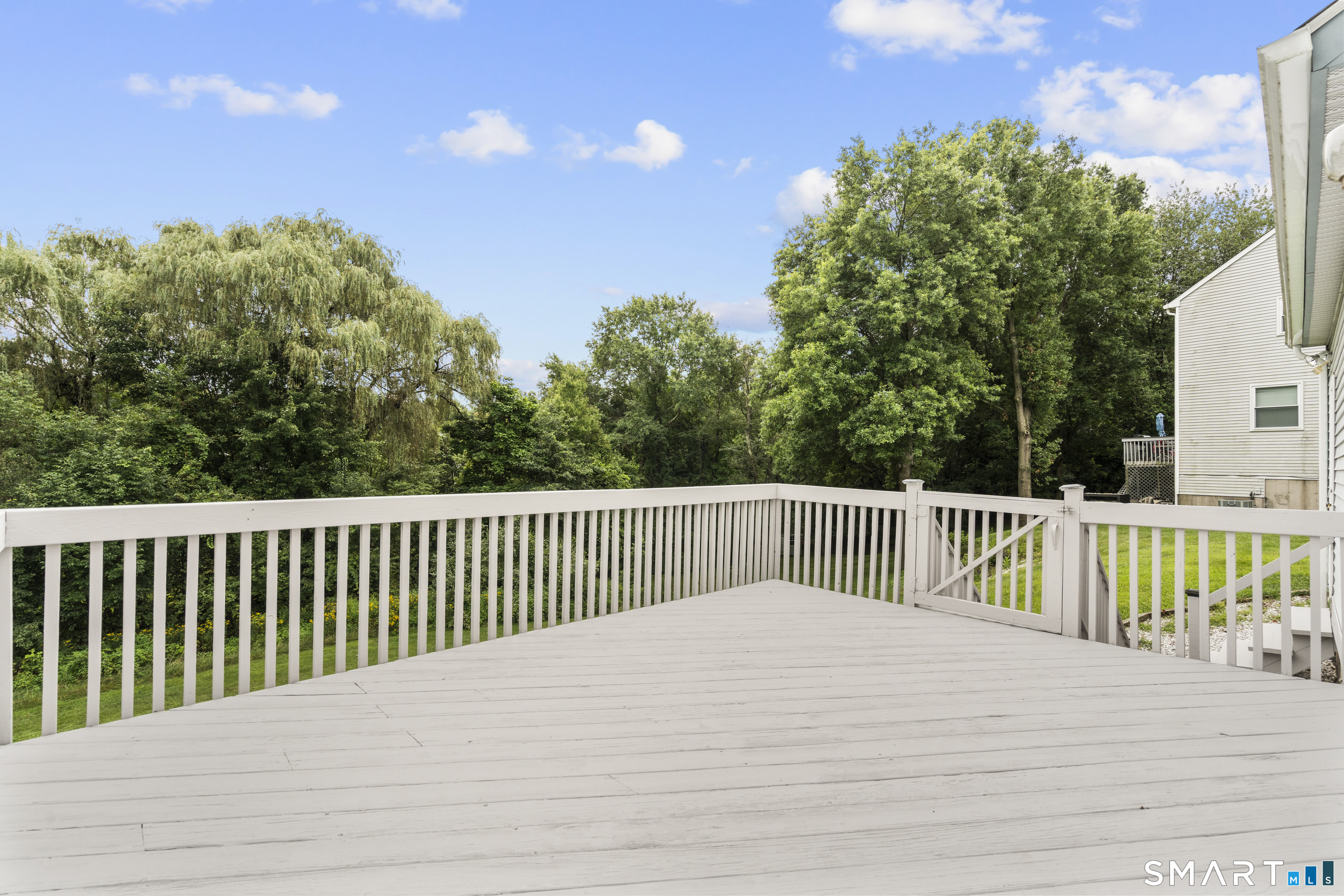 23 Brookview Lane Middletown CT 06457