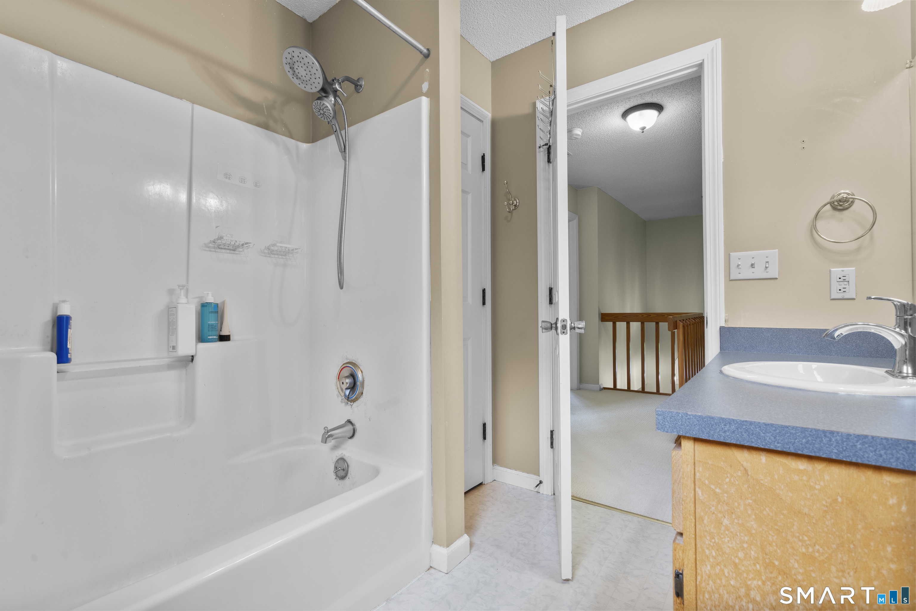 23 Brookview Lane Middletown CT 06457
