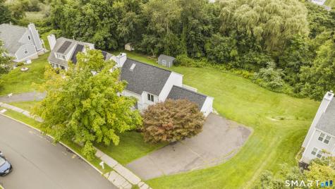 23 Brookview Lane Middletown CT 06457
