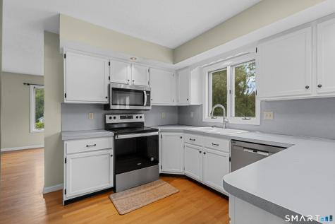 23 Brookview Lane Middletown CT 06457