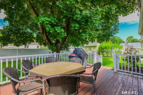 33 Dorothy Road East Hartford CT 06118