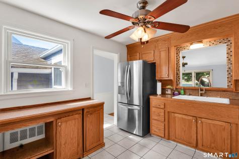 33 Dorothy Road East Hartford CT 06118