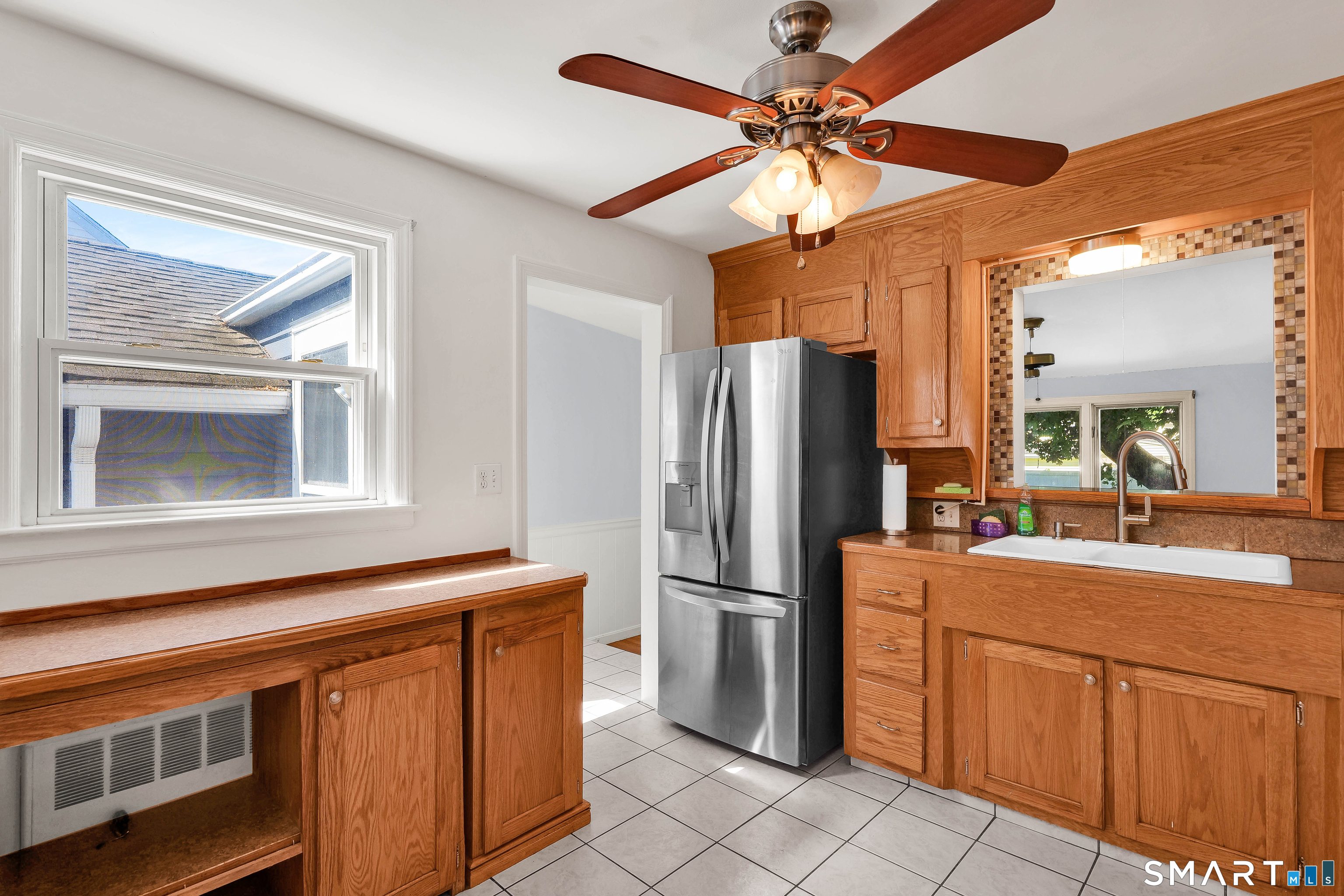 33 Dorothy Road East Hartford CT 06118