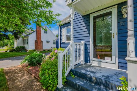 33 Dorothy Road East Hartford CT 06118