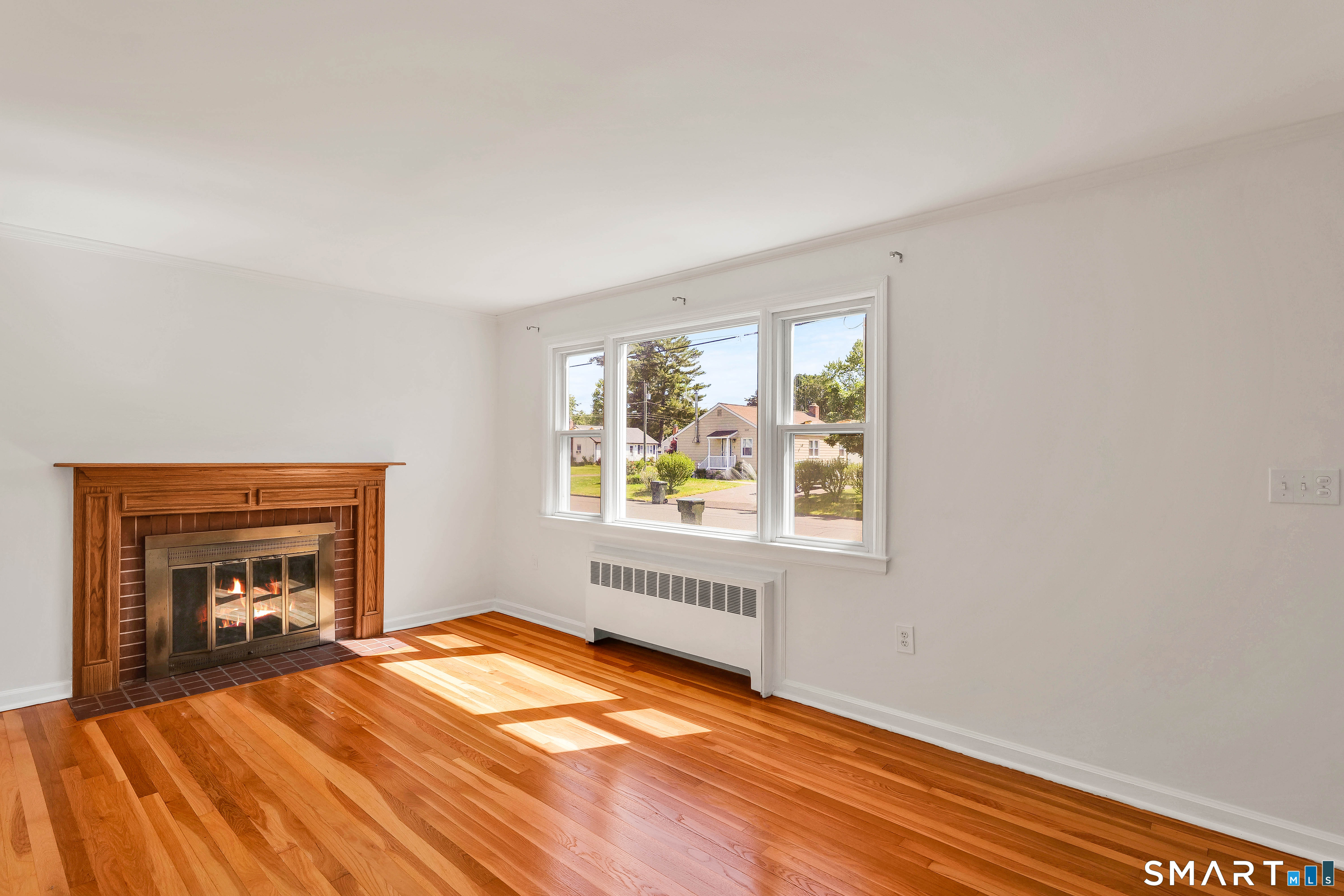 33 Dorothy Road East Hartford CT 06118