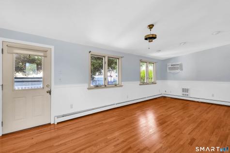 33 Dorothy Road East Hartford CT 06118