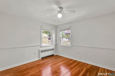 33 Dorothy Road East Hartford CT 06118