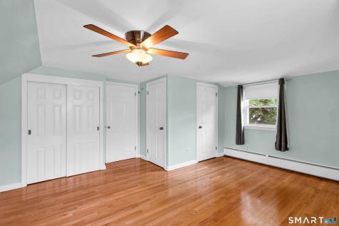 33 Dorothy Road East Hartford CT 06118