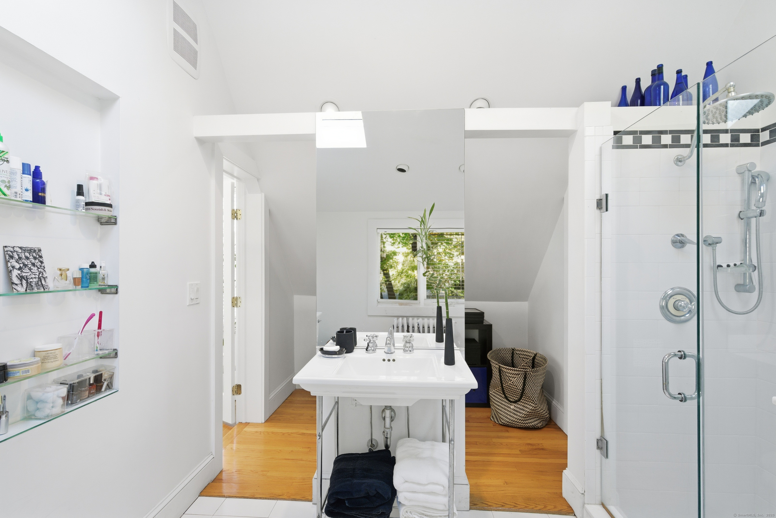 2345 Park Avenue Bridgeport CT 06604