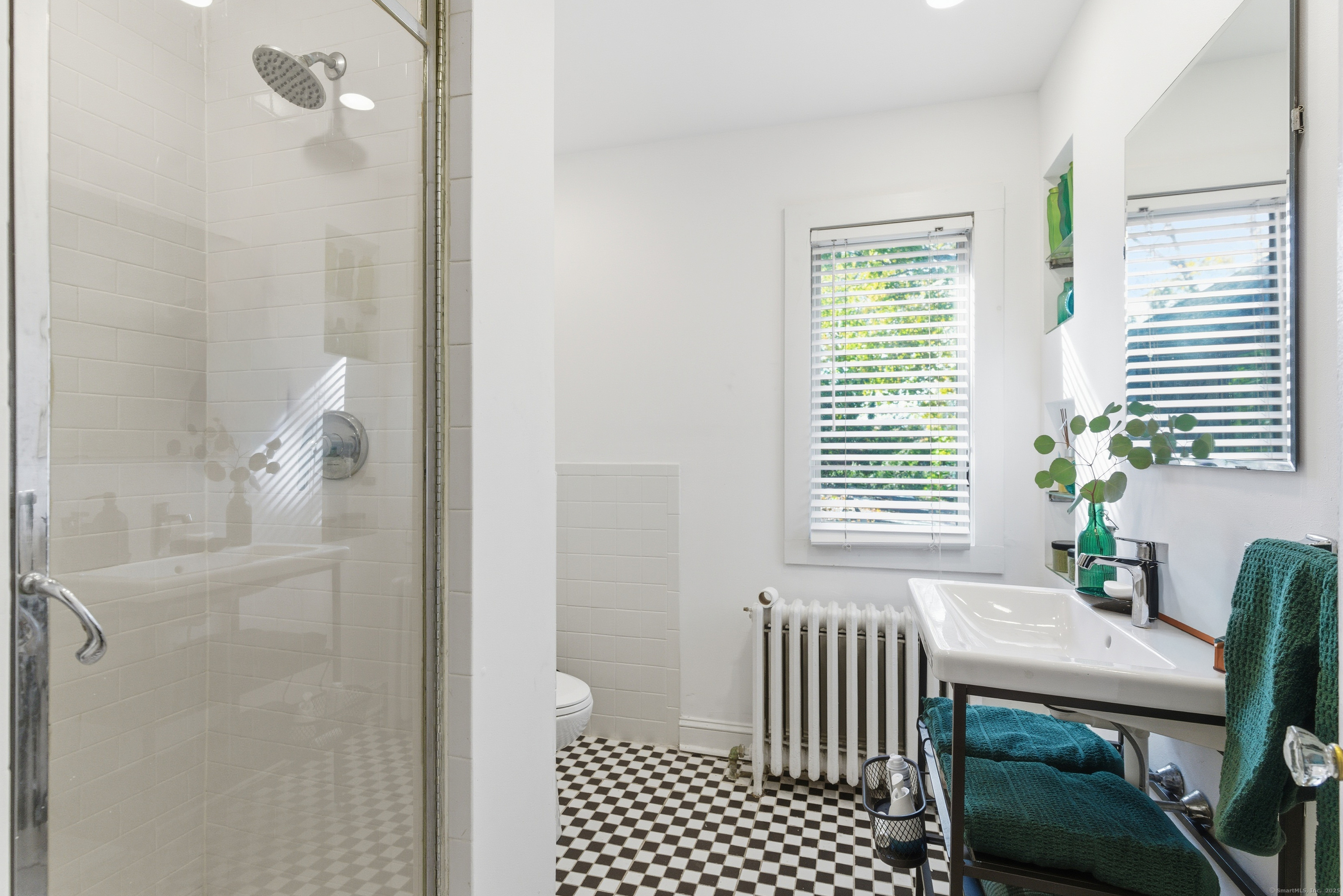 2345 Park Avenue Bridgeport CT 06604