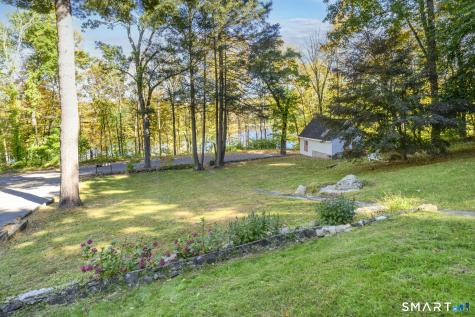 17 Fire Hill Road Ridgefield CT 06877