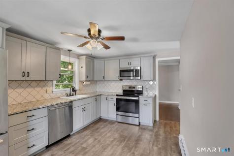 151 Tanner Street Manchester CT 06042