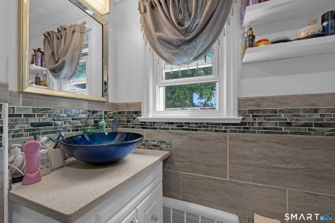 25 Crystal Street Wethersfield CT 06109