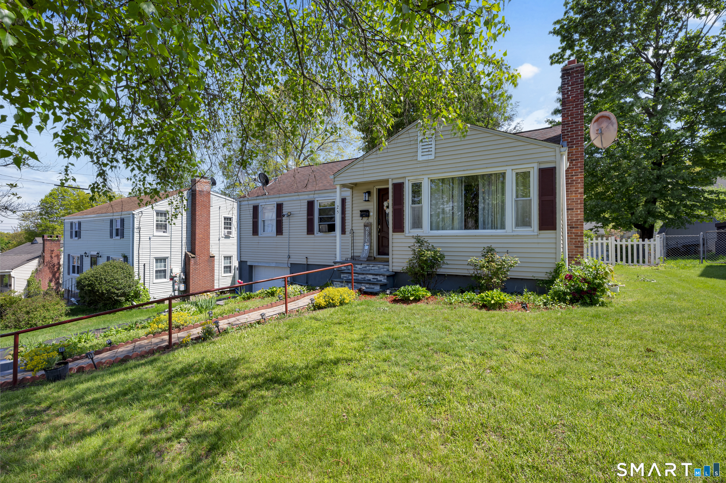 25 Crystal Street Wethersfield CT 06109