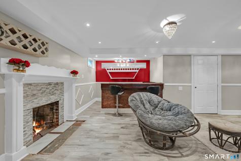 25 Crystal Street Wethersfield CT 06109