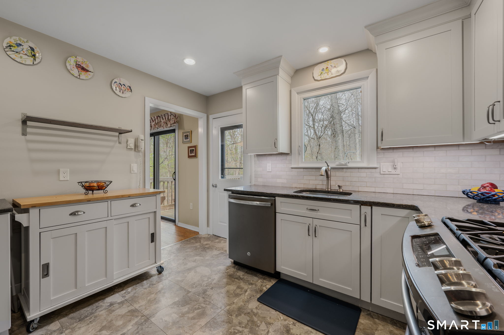 14 Latimer Drive East Lyme CT 06333