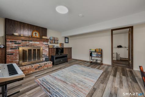 14 Latimer Drive East Lyme CT 06333