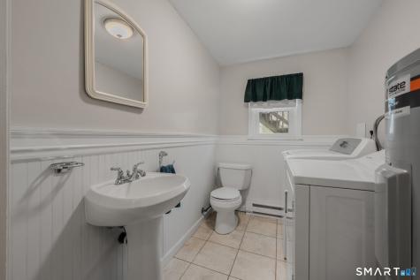 14 Latimer Drive East Lyme CT 06333