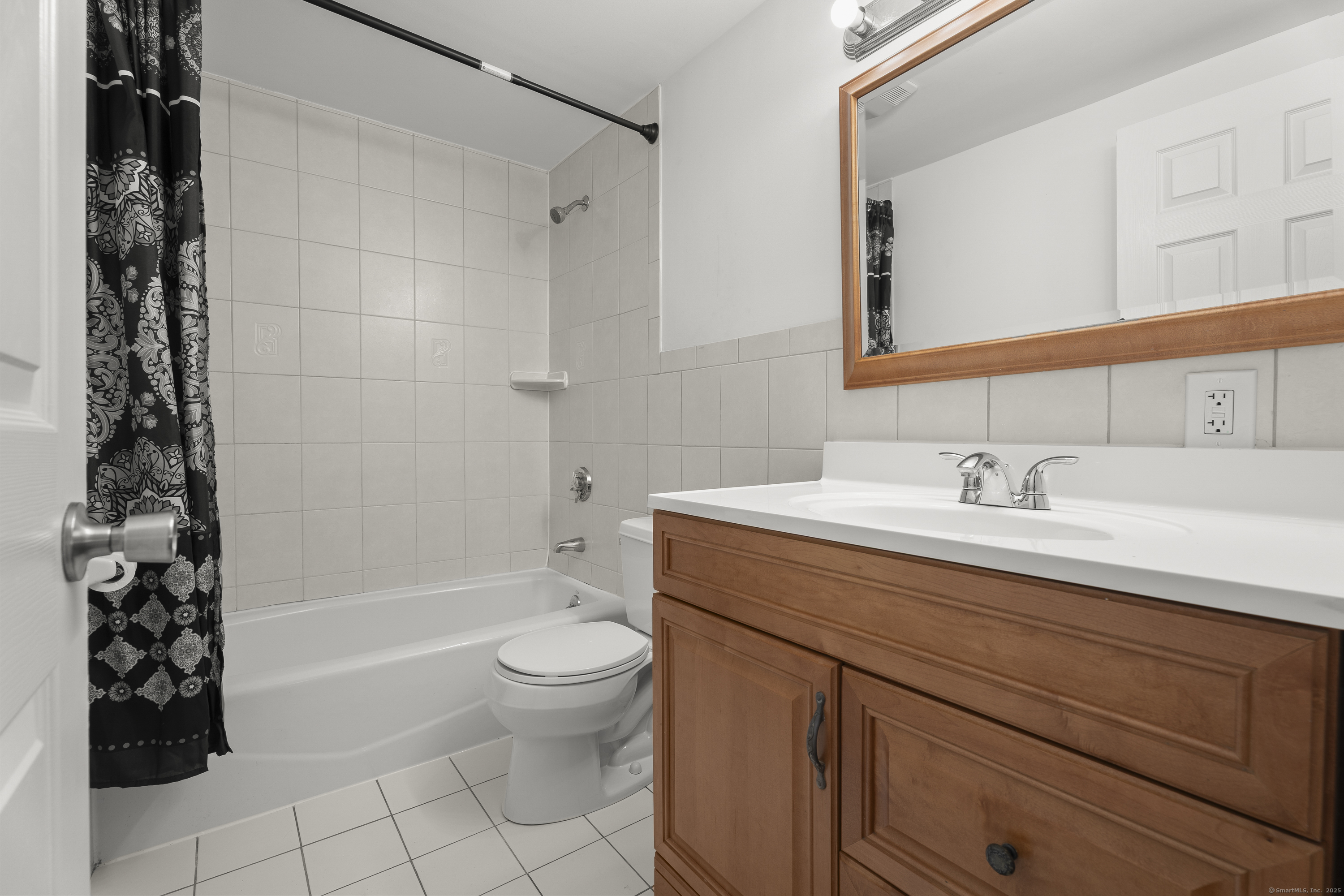 15 Christine Drive East Hartford CT 06108