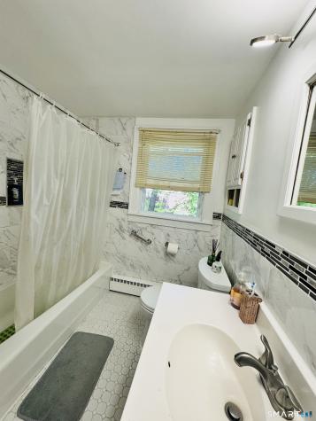 6 Willey Street Norwich CT 06360