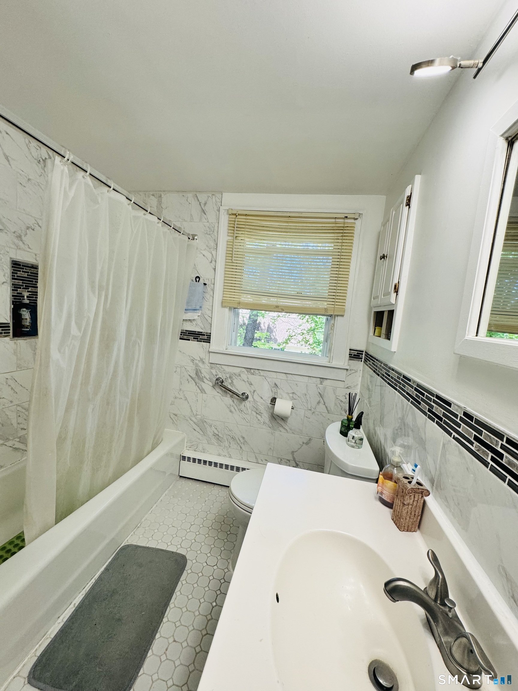 6 Willey Street Norwich CT 06360