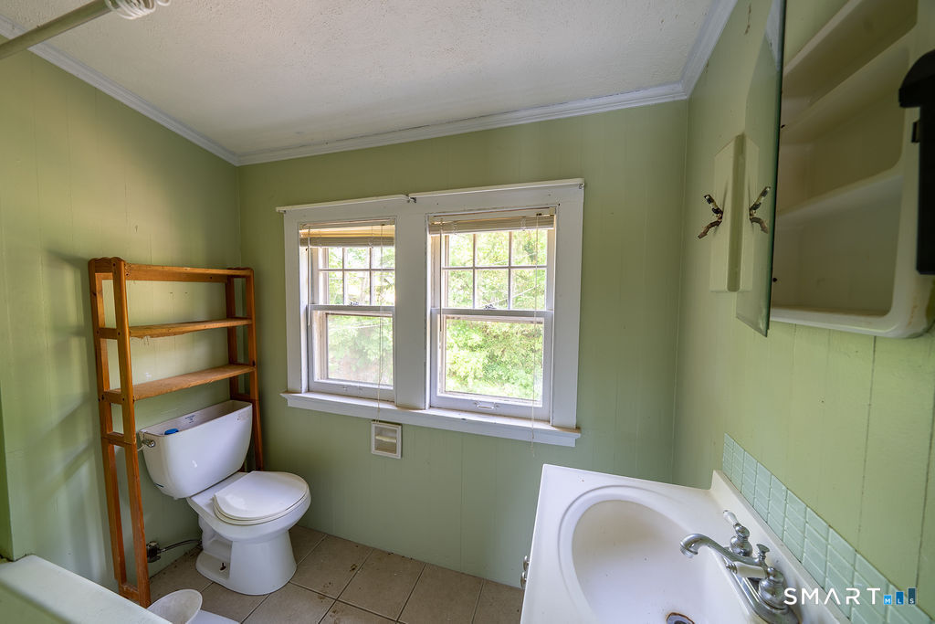 49 Meadow Street East Haven CT 06512