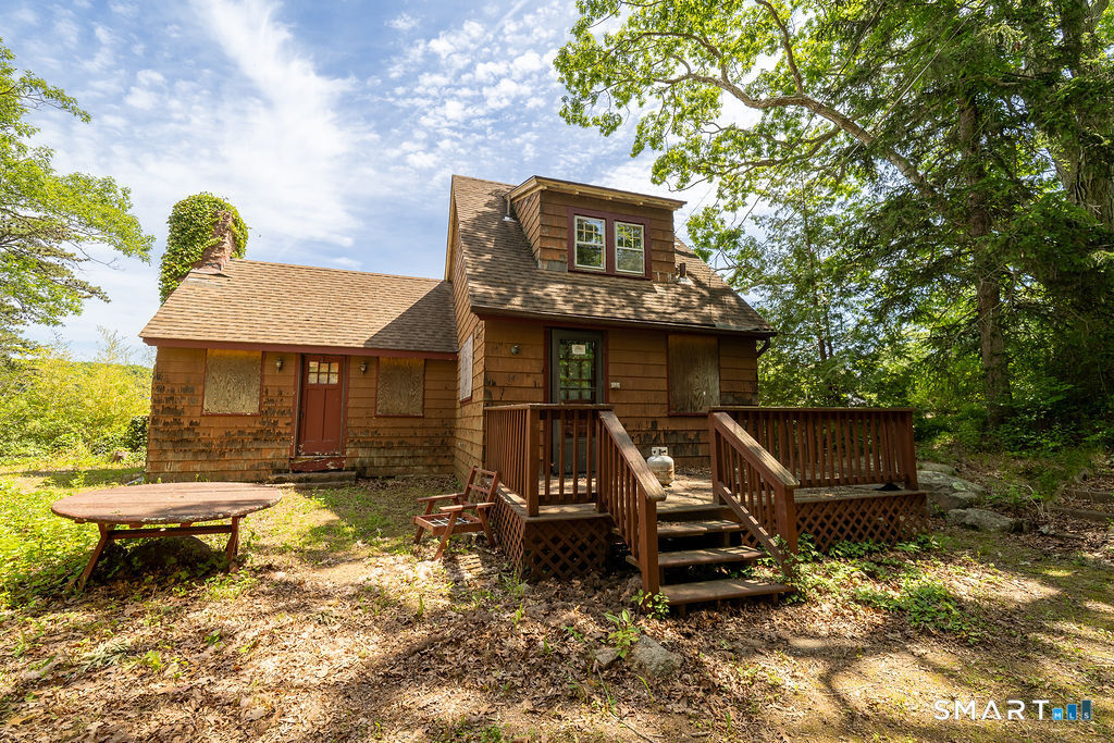 49 Meadow Street East Haven CT 06512