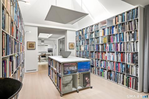 565 Oenoke Ridge New Canaan CT 06840