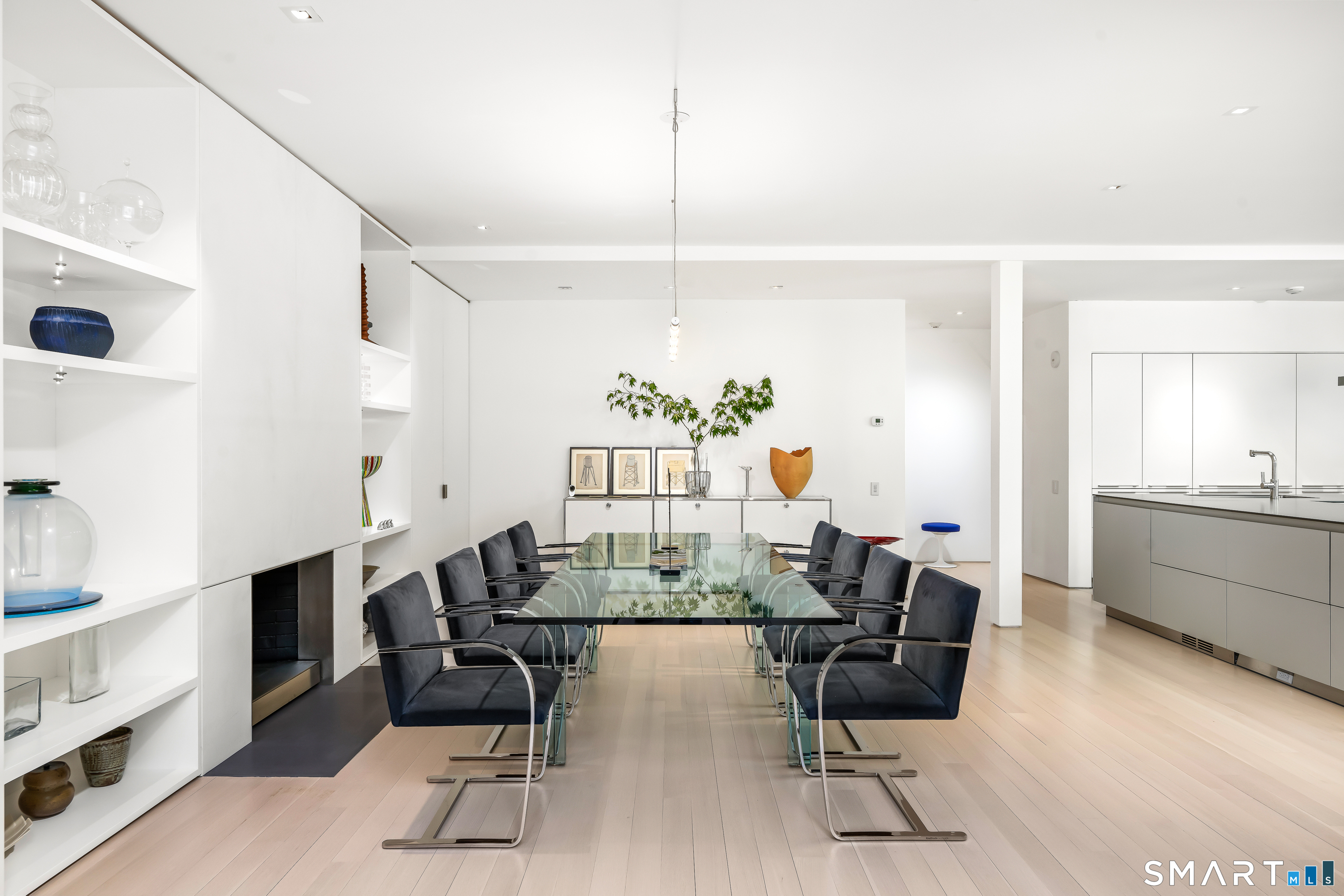 565 Oenoke Ridge New Canaan CT 06840