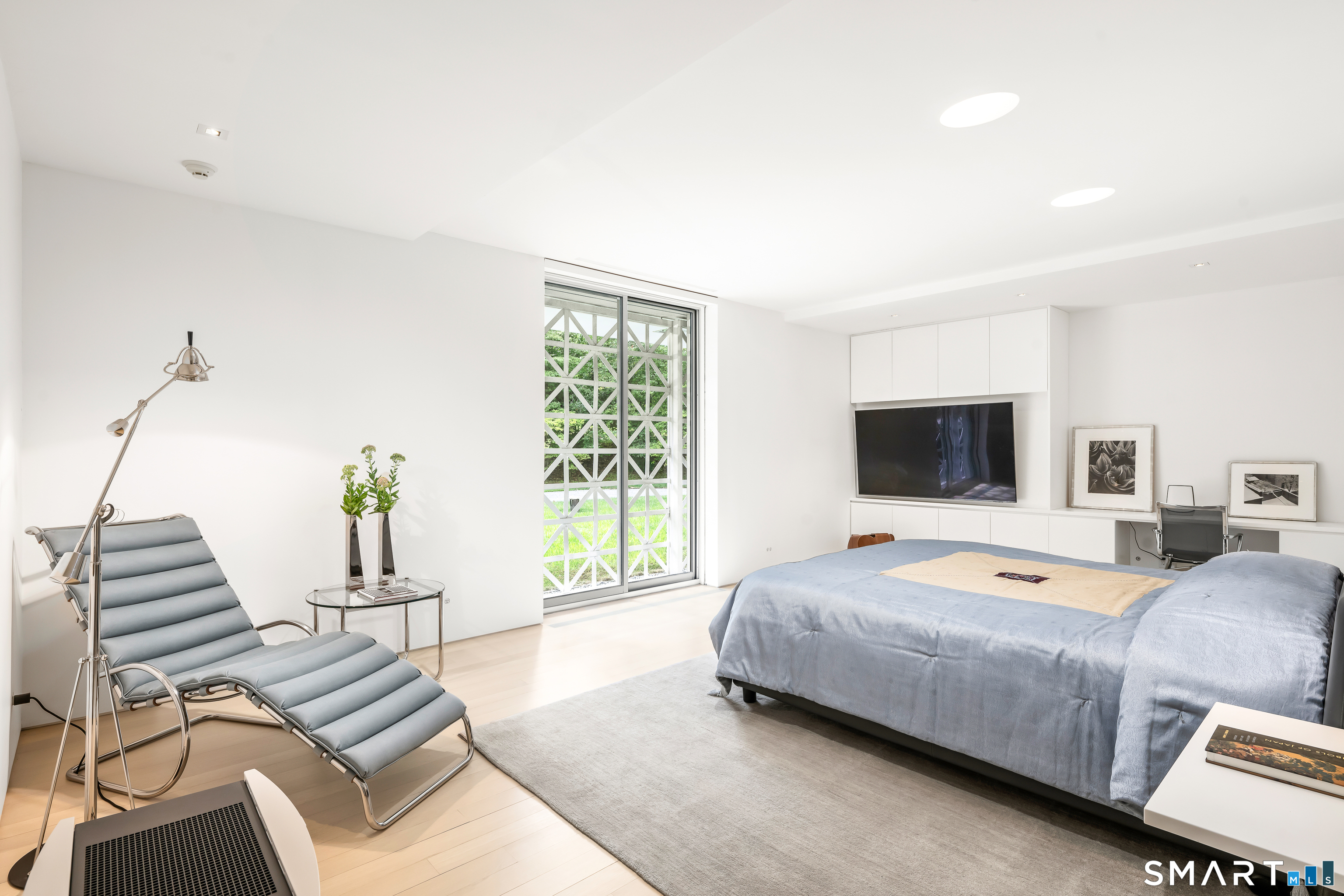 565 Oenoke Ridge New Canaan CT 06840