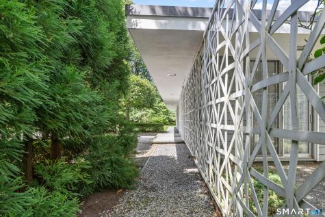 565 Oenoke Ridge New Canaan CT 06840