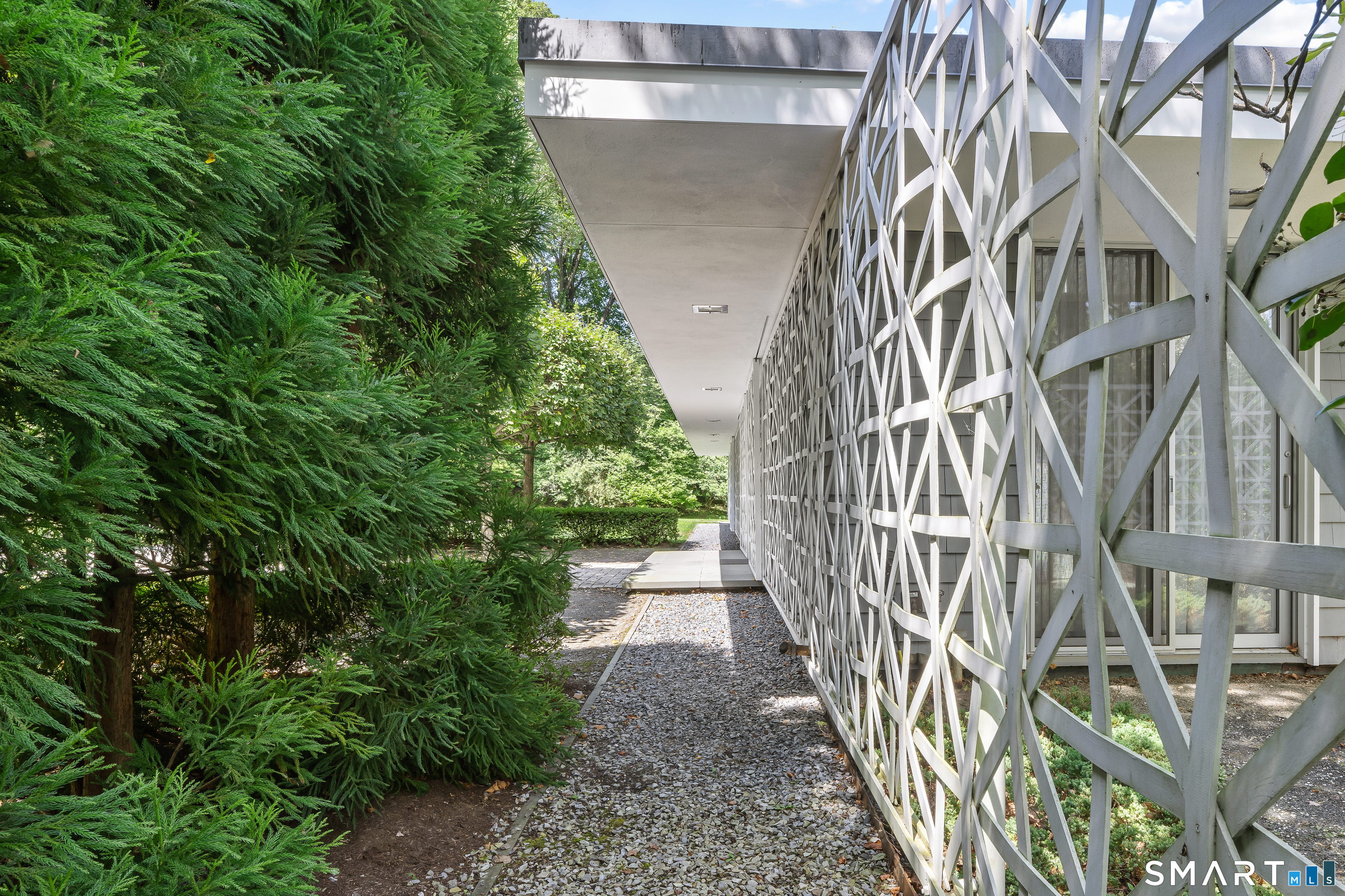 565 Oenoke Ridge New Canaan CT 06840