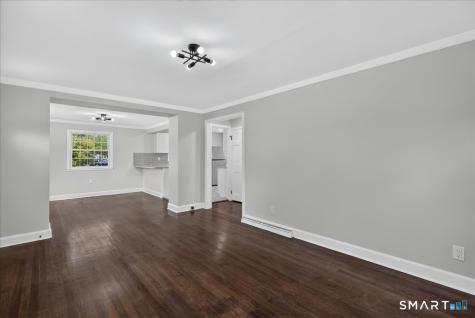 5 Lynmot Road Hamden CT 06514