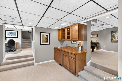 12 Hawley Hill Road Avon CT 06001
