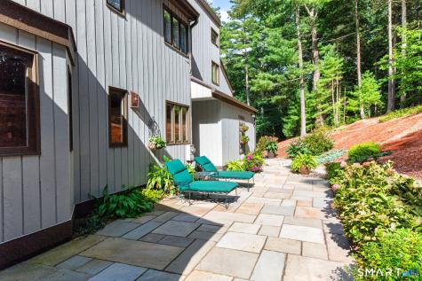 12 Hawley Hill Road Avon CT 06001