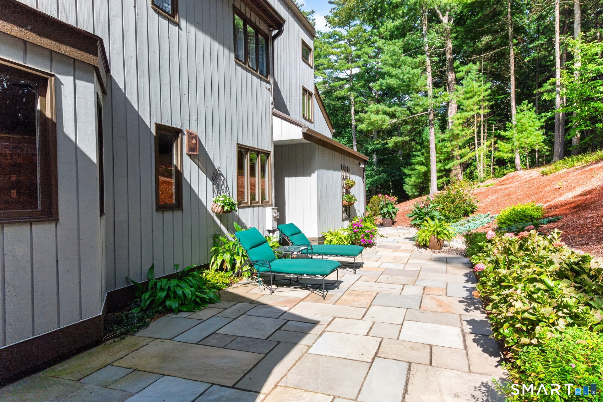 12 Hawley Hill Road Avon CT 06001