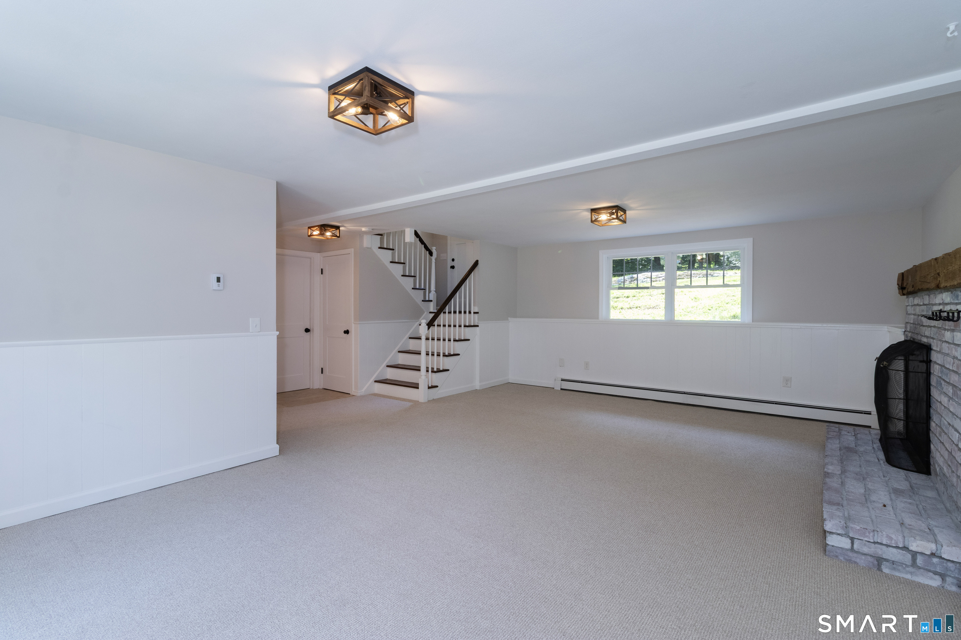831 Nut Plains Road Guilford CT 06437