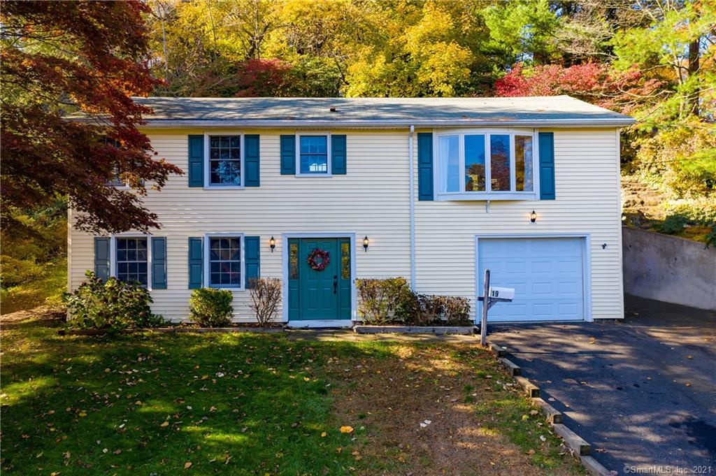 19 Woodlawn Avenue Norwalk CT 06854