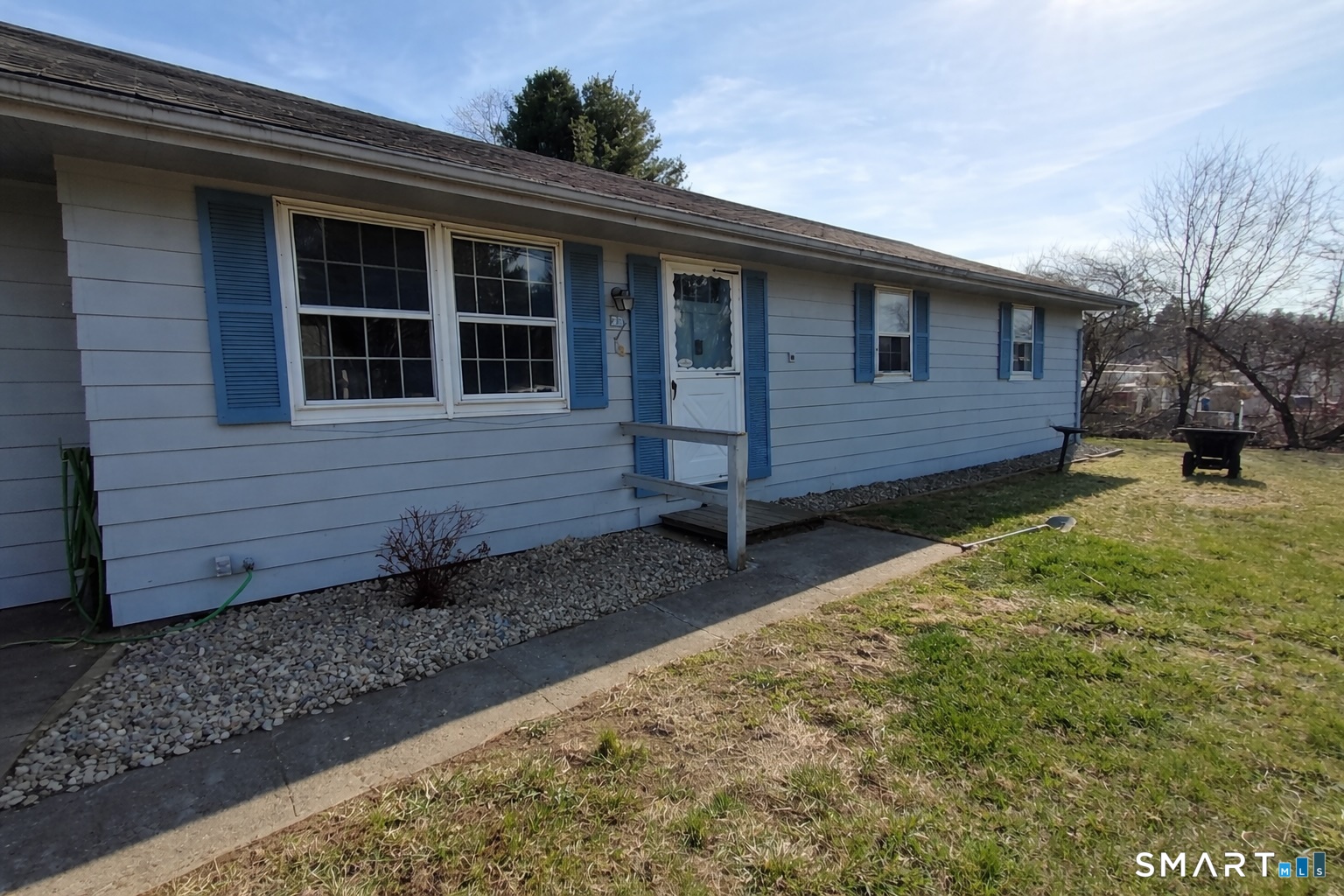33 Junior Avenue Killingly CT 06239