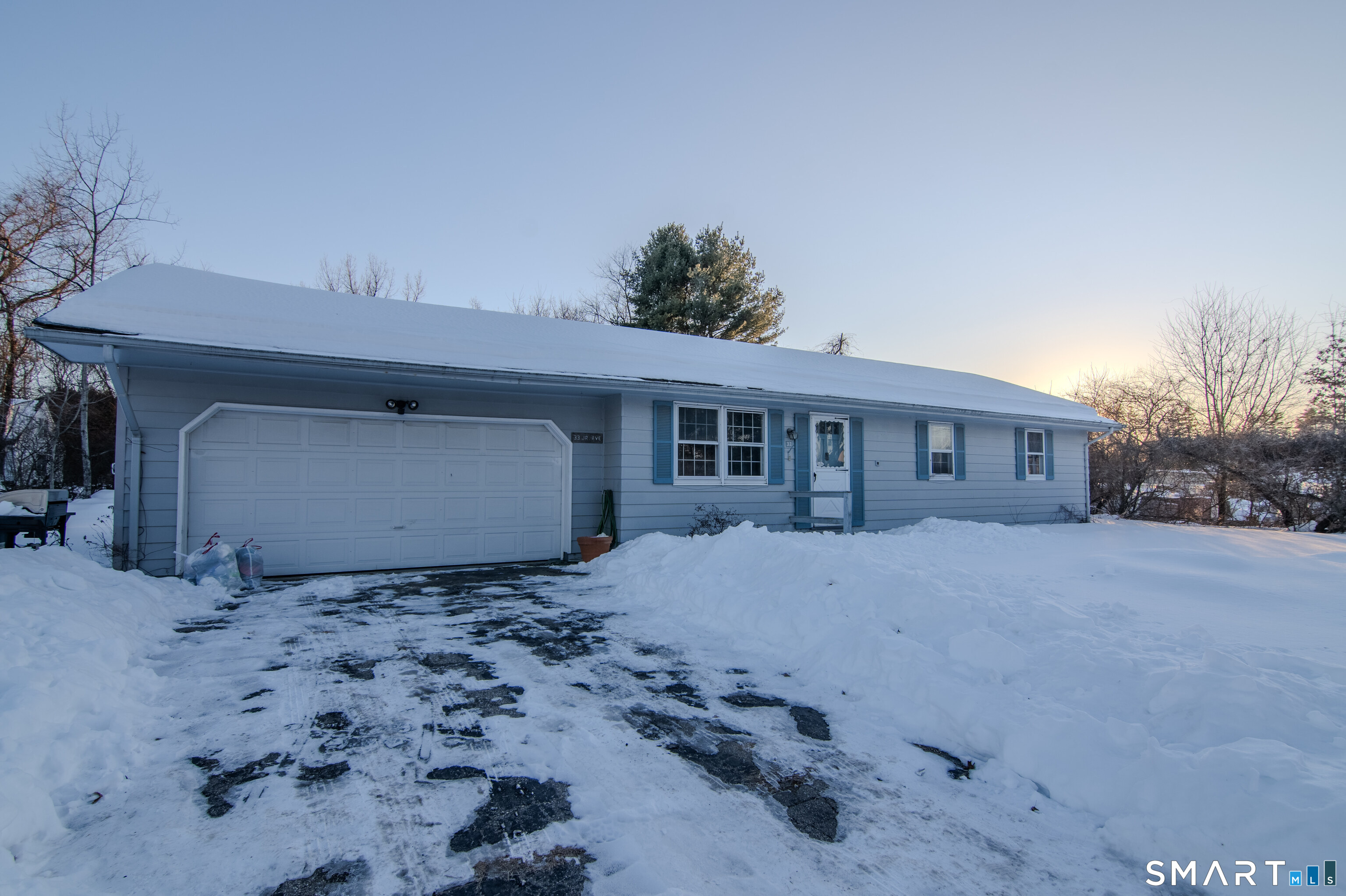 33 Junior Avenue Killingly CT 06239