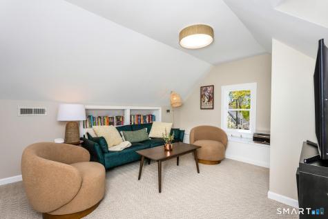 19 Chester Road Darien CT 06820