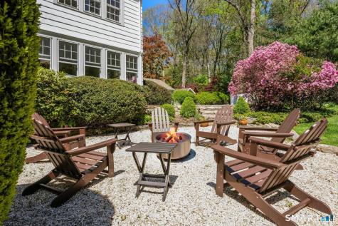 19 Chester Road Darien CT 06820